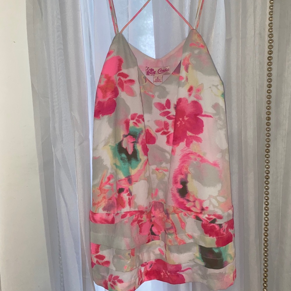 Pretty in Pink Floral Woman’s Top